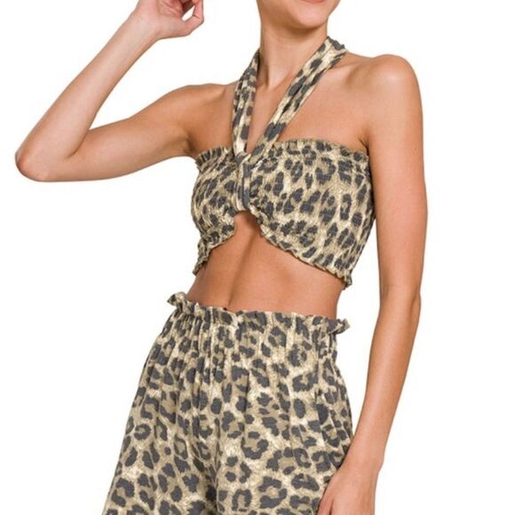 Cute, two-piece leopard outfit - Picture 3 of 4